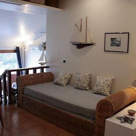 Appartamento "Casa Girasole" Con Accesso Diretto Alla Spiaggia Porto Santo Stefano  Bagian luar foto